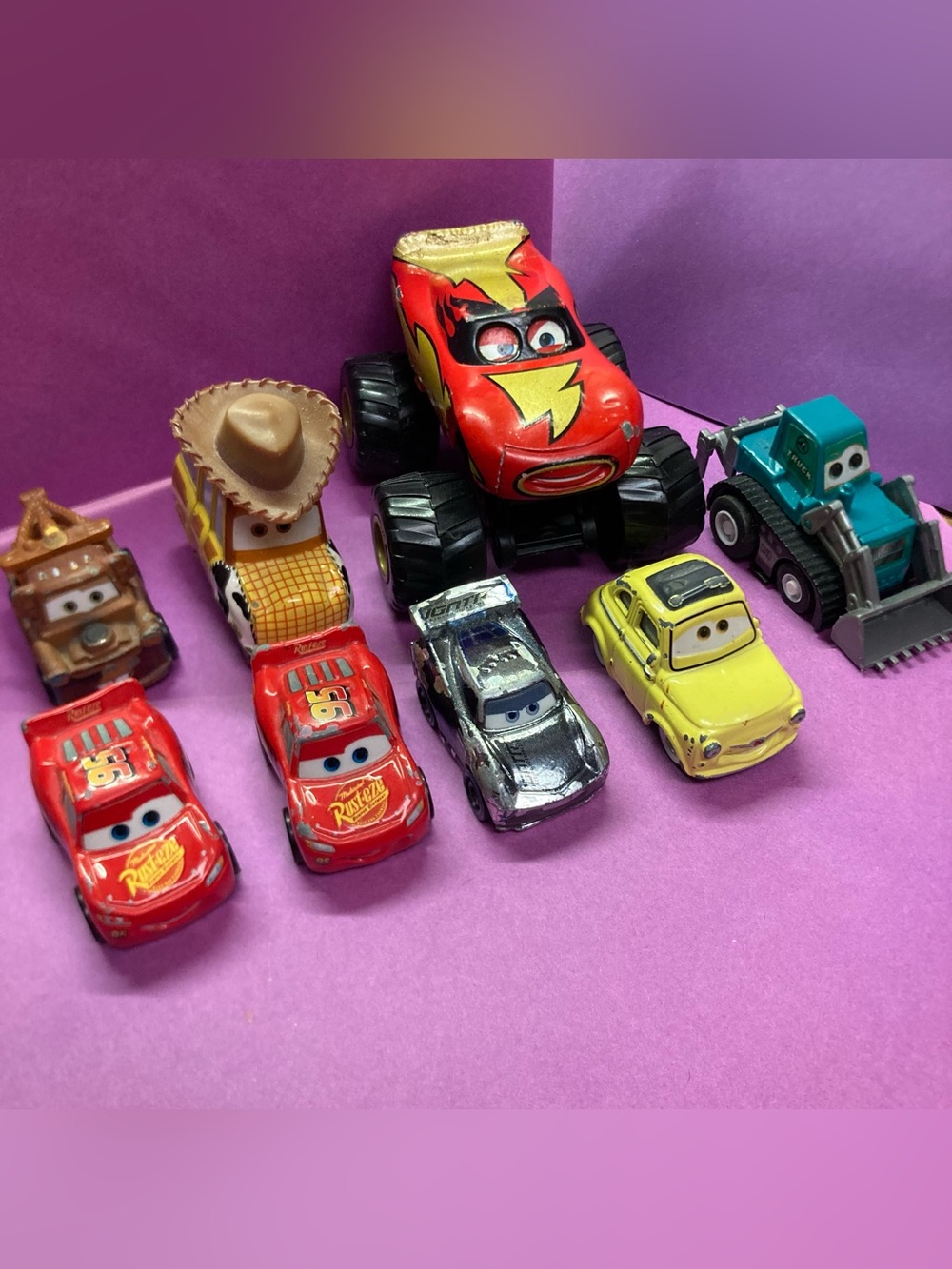 Mattel Pixar’s “CARS” vehicles Die-Cast Toy Set -set of 8